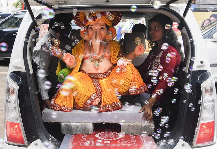 Maharashtra welcomes its beloved Bappa as 10-day Ganeshotsav begins